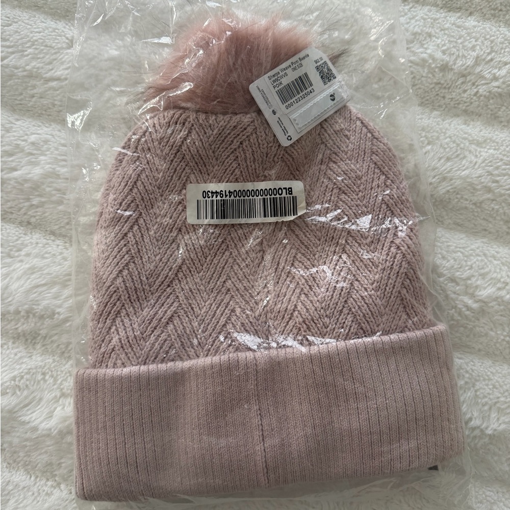 NWT Lululemon Sherpa Weave Pom Beanie - Picture 5 of 8